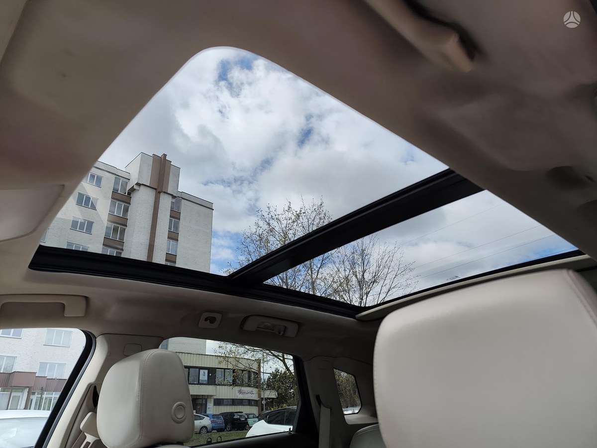 Cadillac SRX, 3.0 l., Внедорожник / Кроссовер