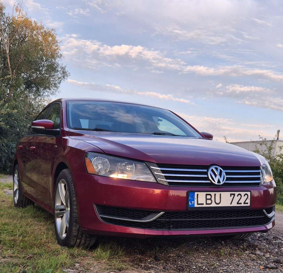 Volkswagen Passat - 5