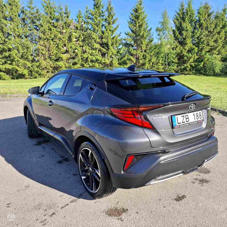 Toyota C-HR - 3