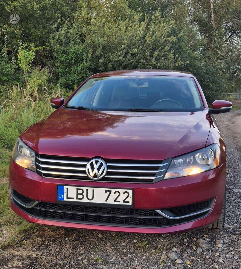 Volkswagen Passat - 8