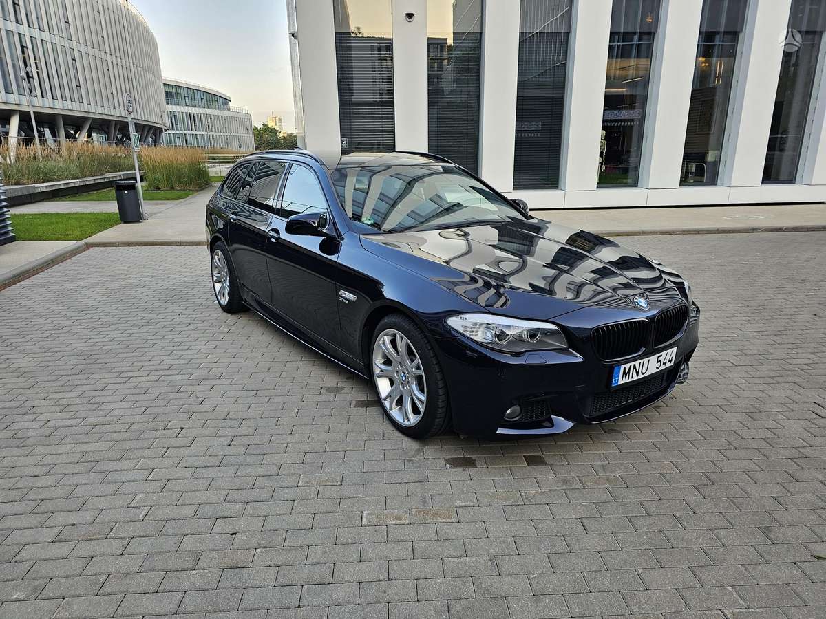 BMW 530, 3.0 l., wagon
