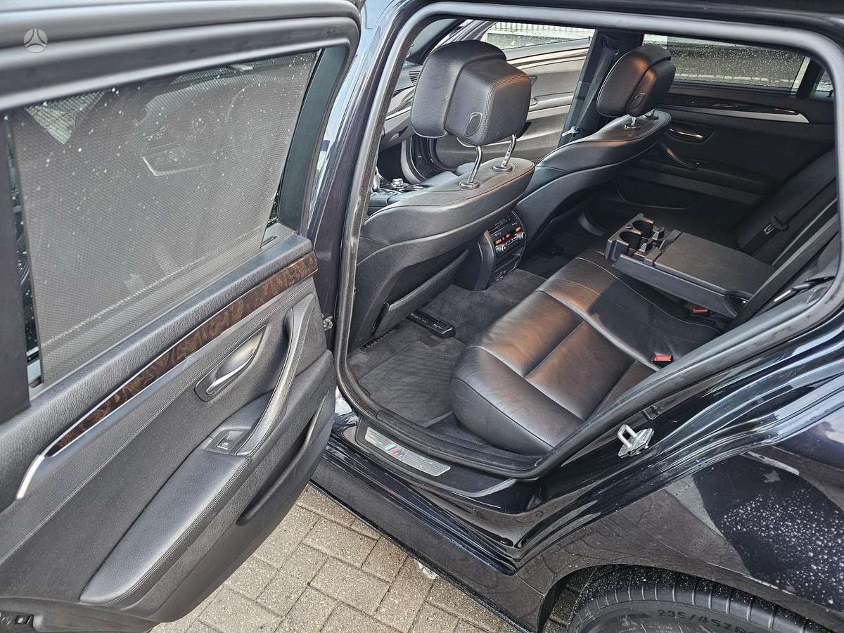 BMW 530, 3.0 l., Универсал