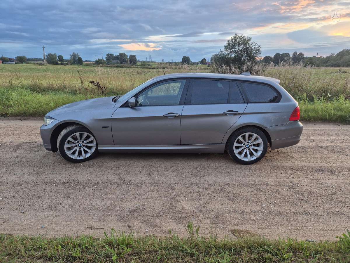 BMW 318, 2.0 l., Универсал