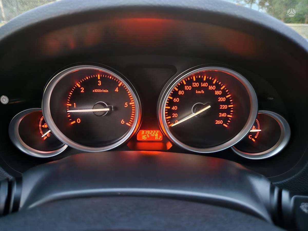 Mazda 6, 2.2 l., hatchback