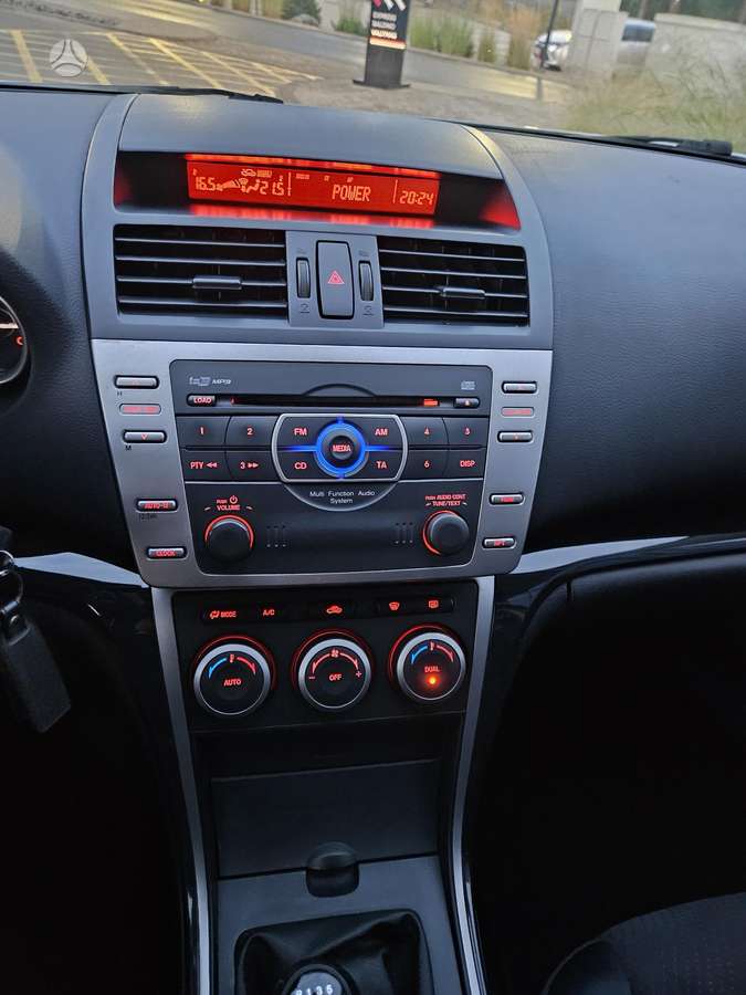 Mazda 6, 2.2 l., Хэтчбек