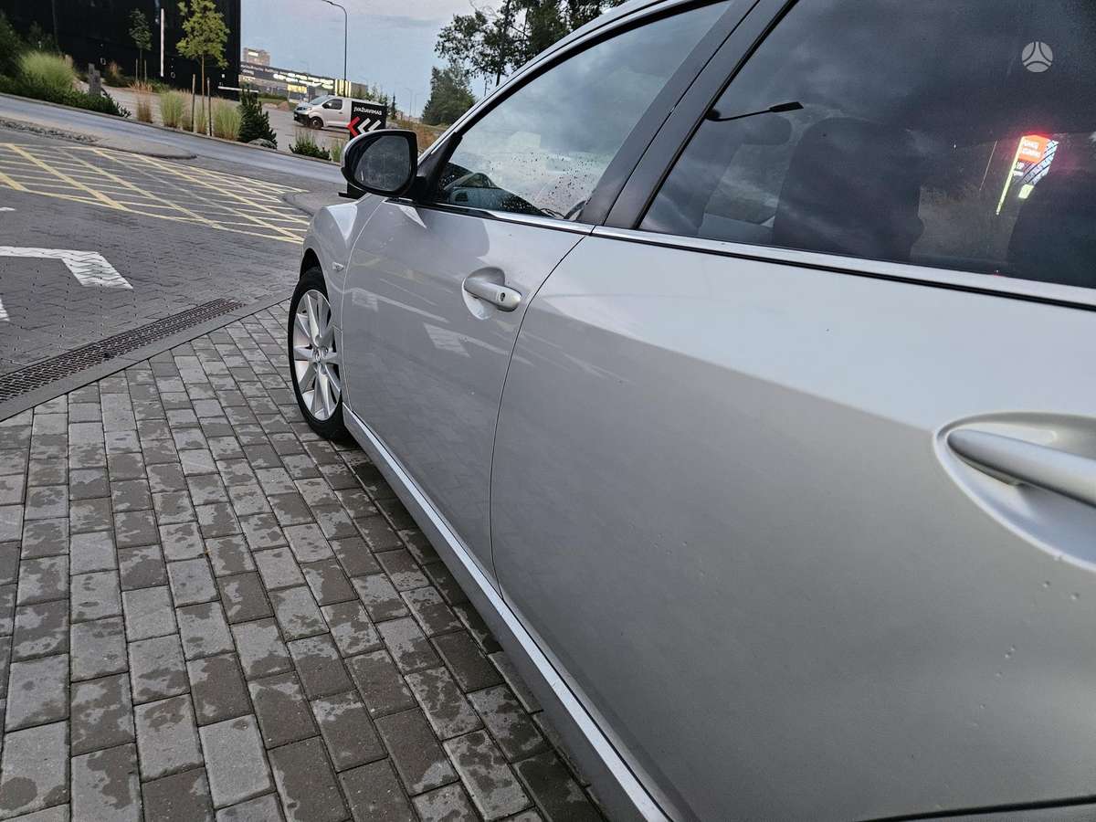Mazda 6, 2.2 l., Хэтчбек