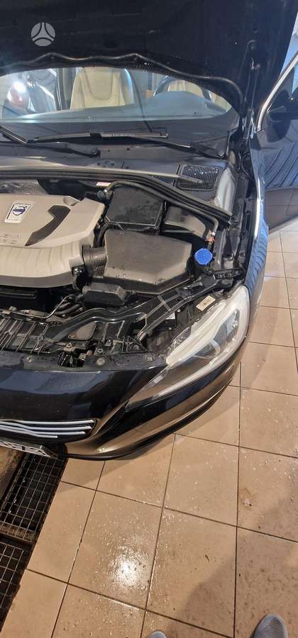 Volvo V60, 2.4 l., Универсал
