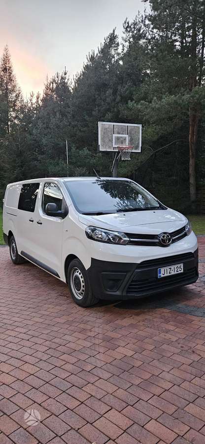 Toyota Proace - 1