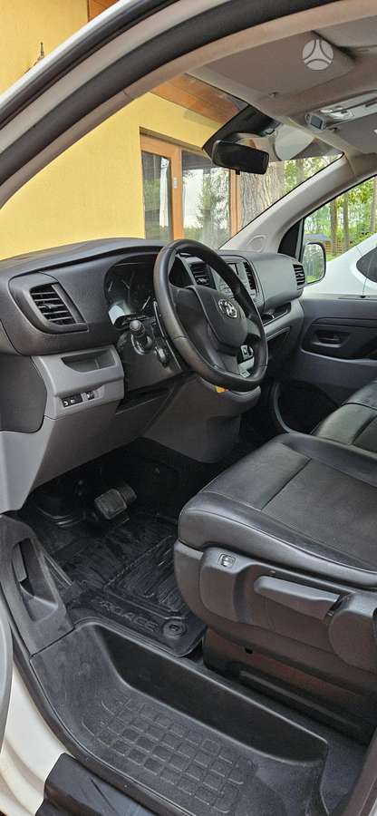 Toyota Proace - 10