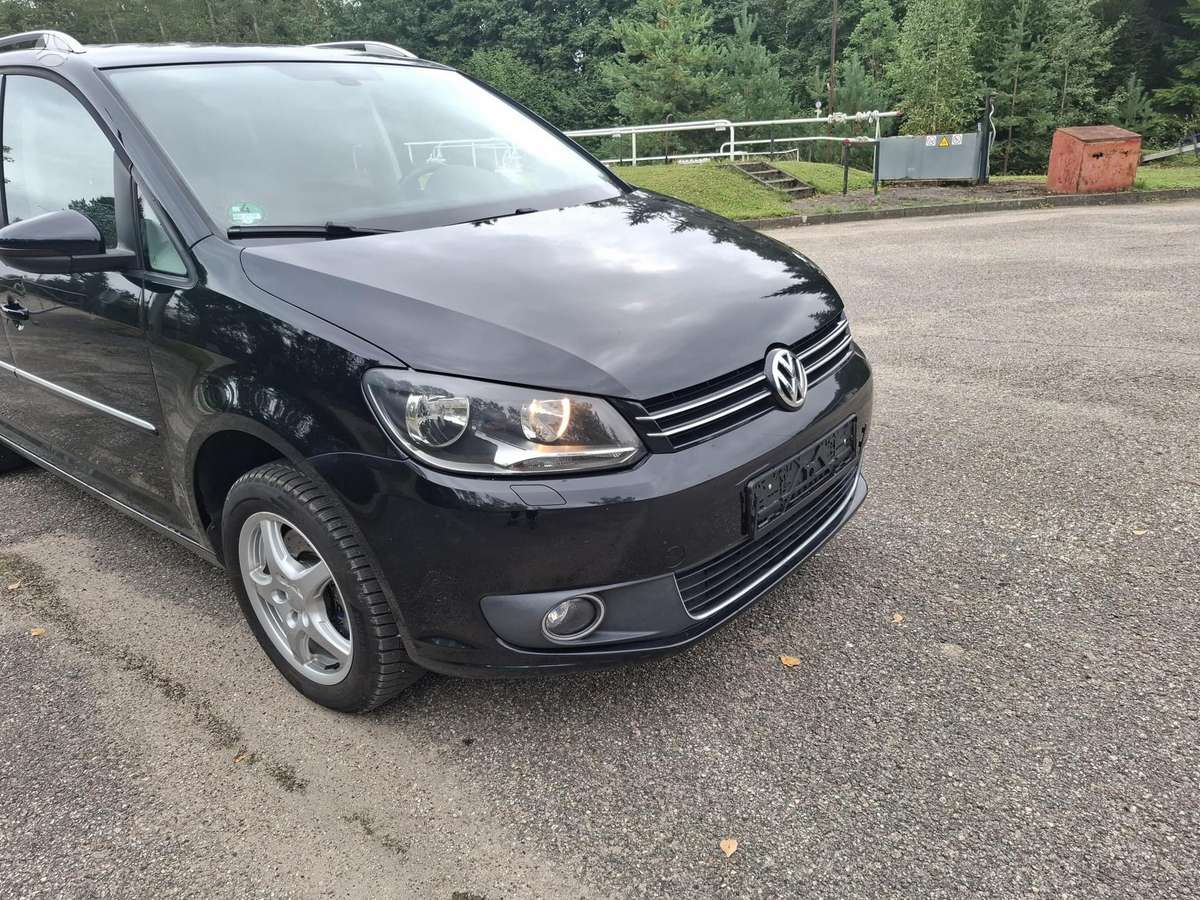 Volkswagen Touran - 6