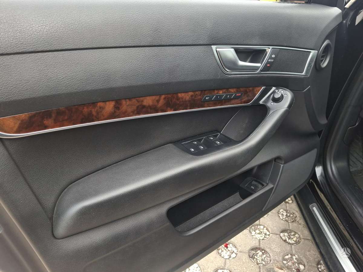Audi A6, 3.0 l., Седан