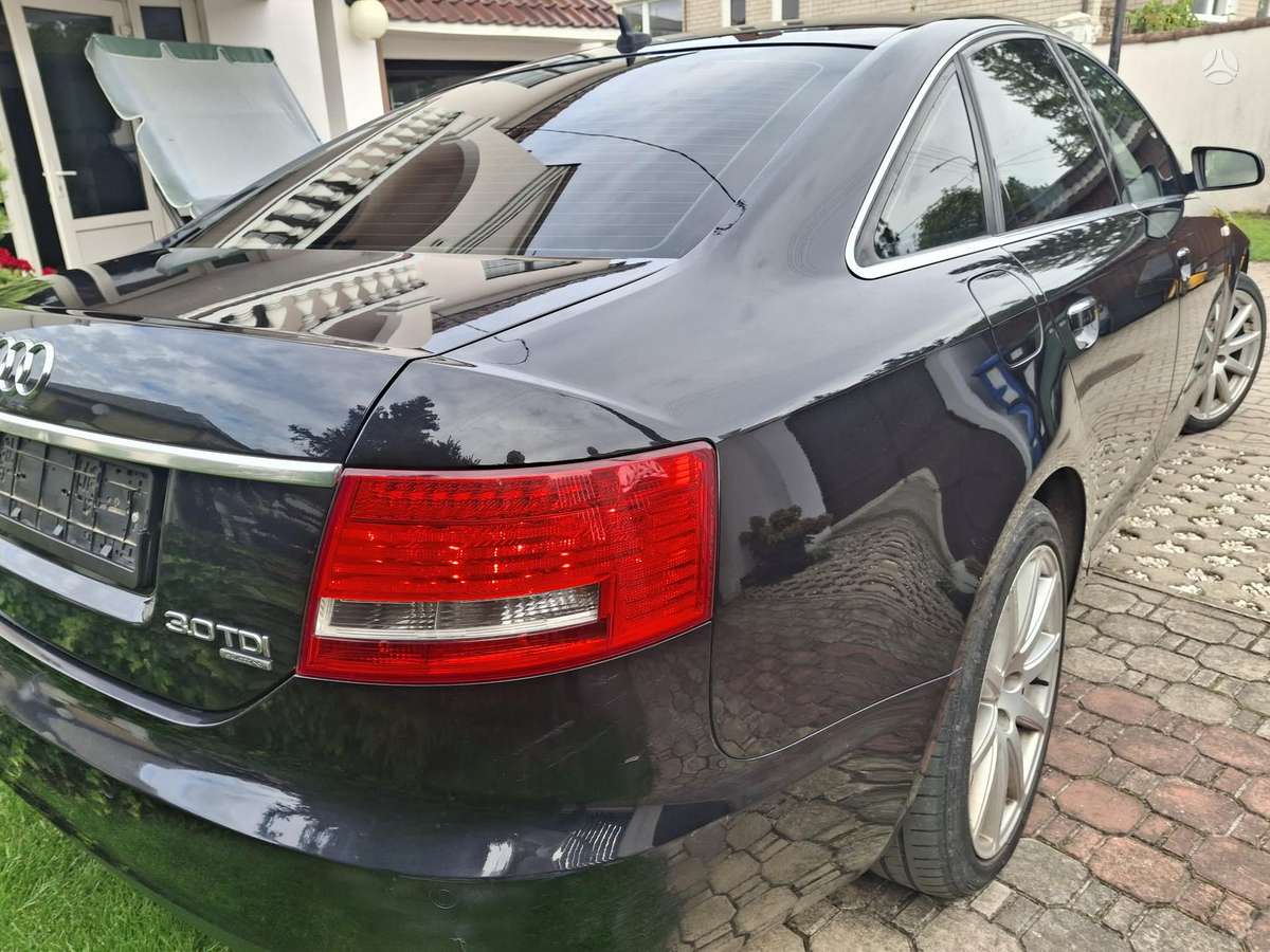 Audi A6 - 4