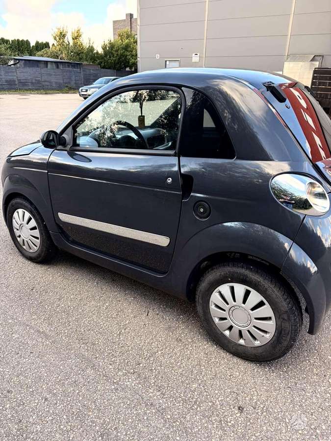 Microcar DUE, 0.5 l., hatchback
