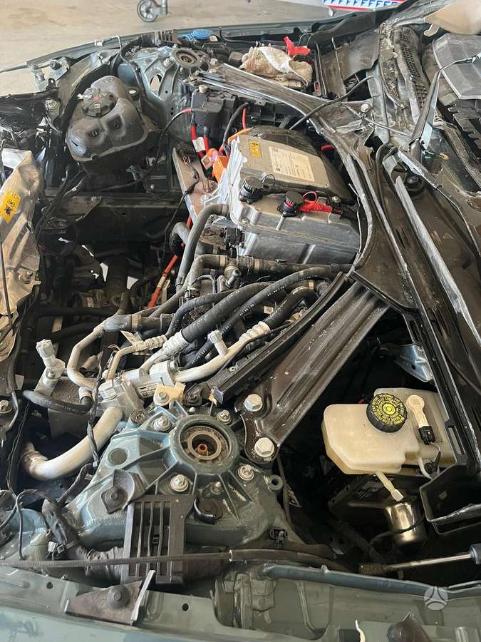 BMW i4, hečbekas
