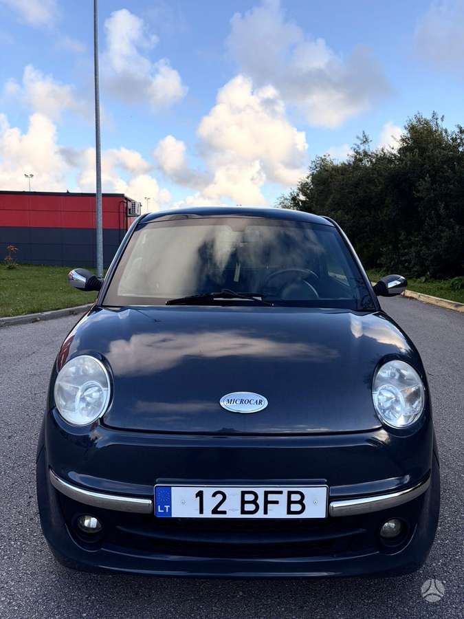 Microcar DUE, 0.5 l., Хэтчбек