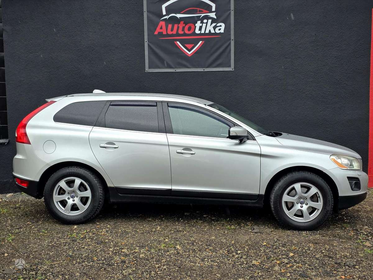 Volvo XC60 - 8
