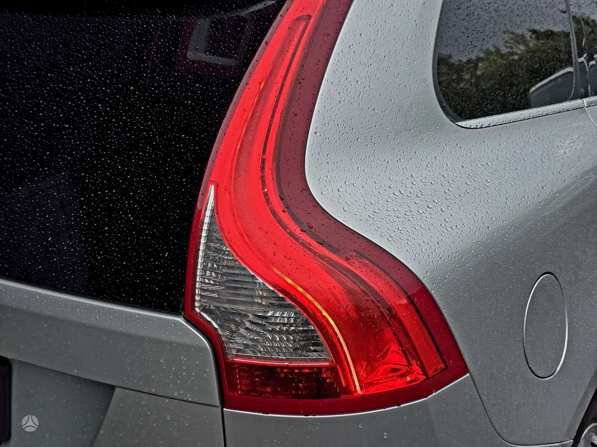Volvo XC60 - 10