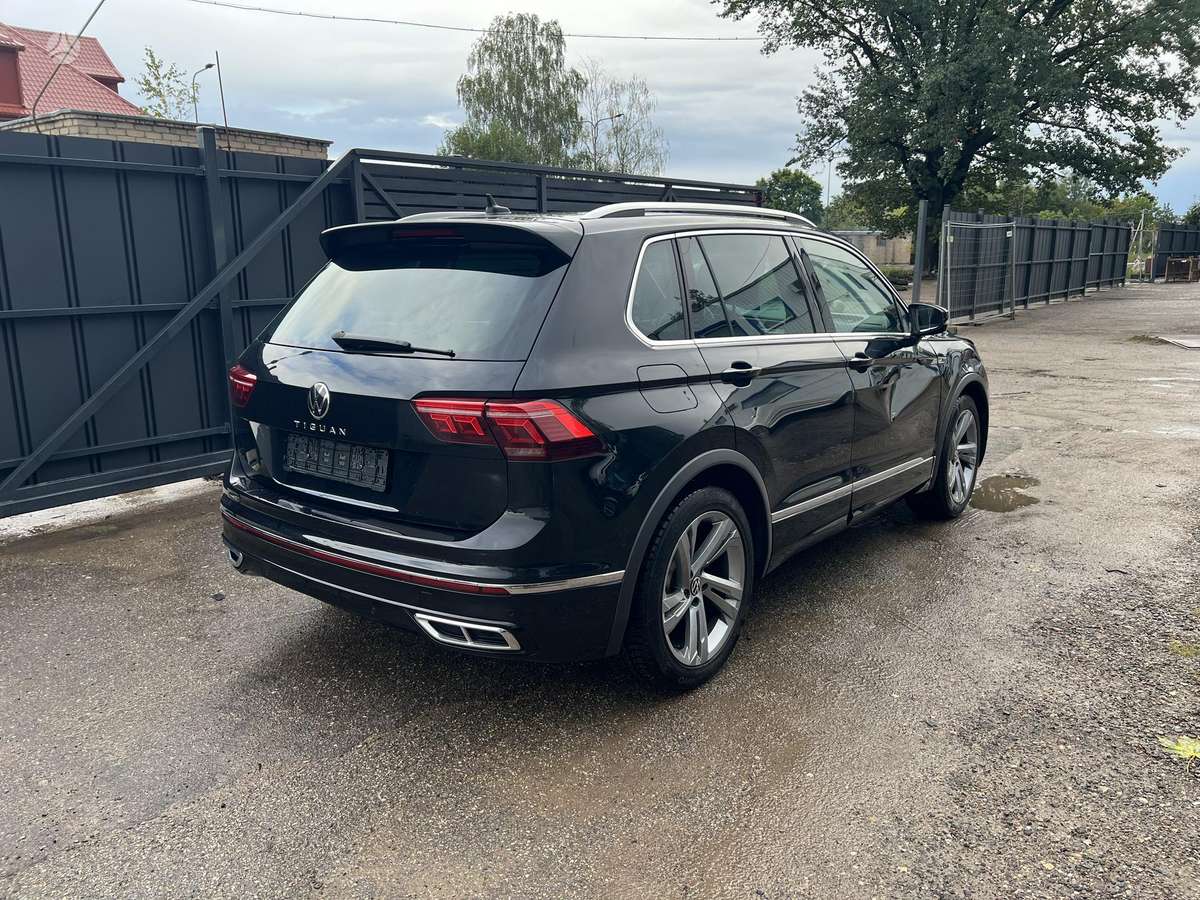 Volkswagen Tiguan - 3