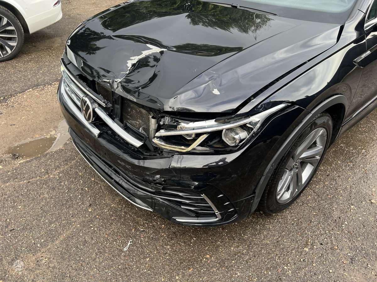 Volkswagen Tiguan - 5