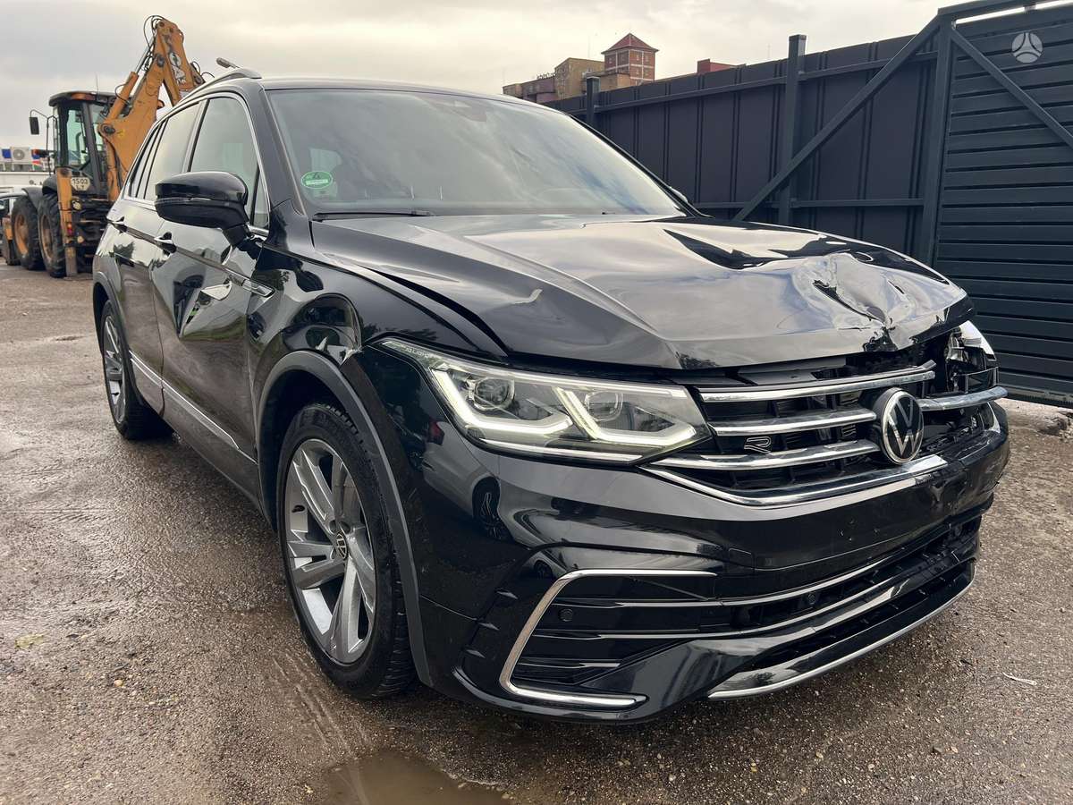 Volkswagen Tiguan - 8