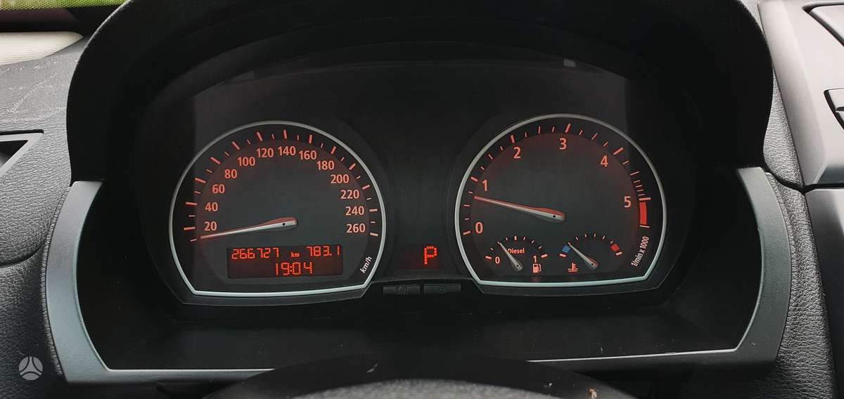 BMW X3, off-road / crossover