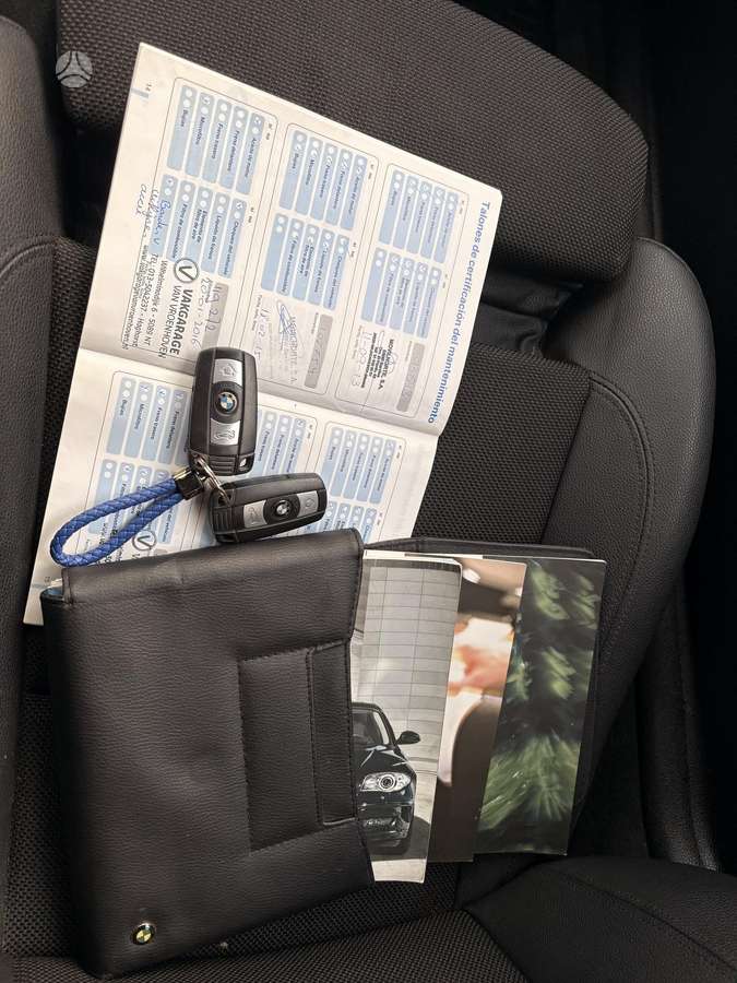 BMW 120, 2.0 l., hatchback