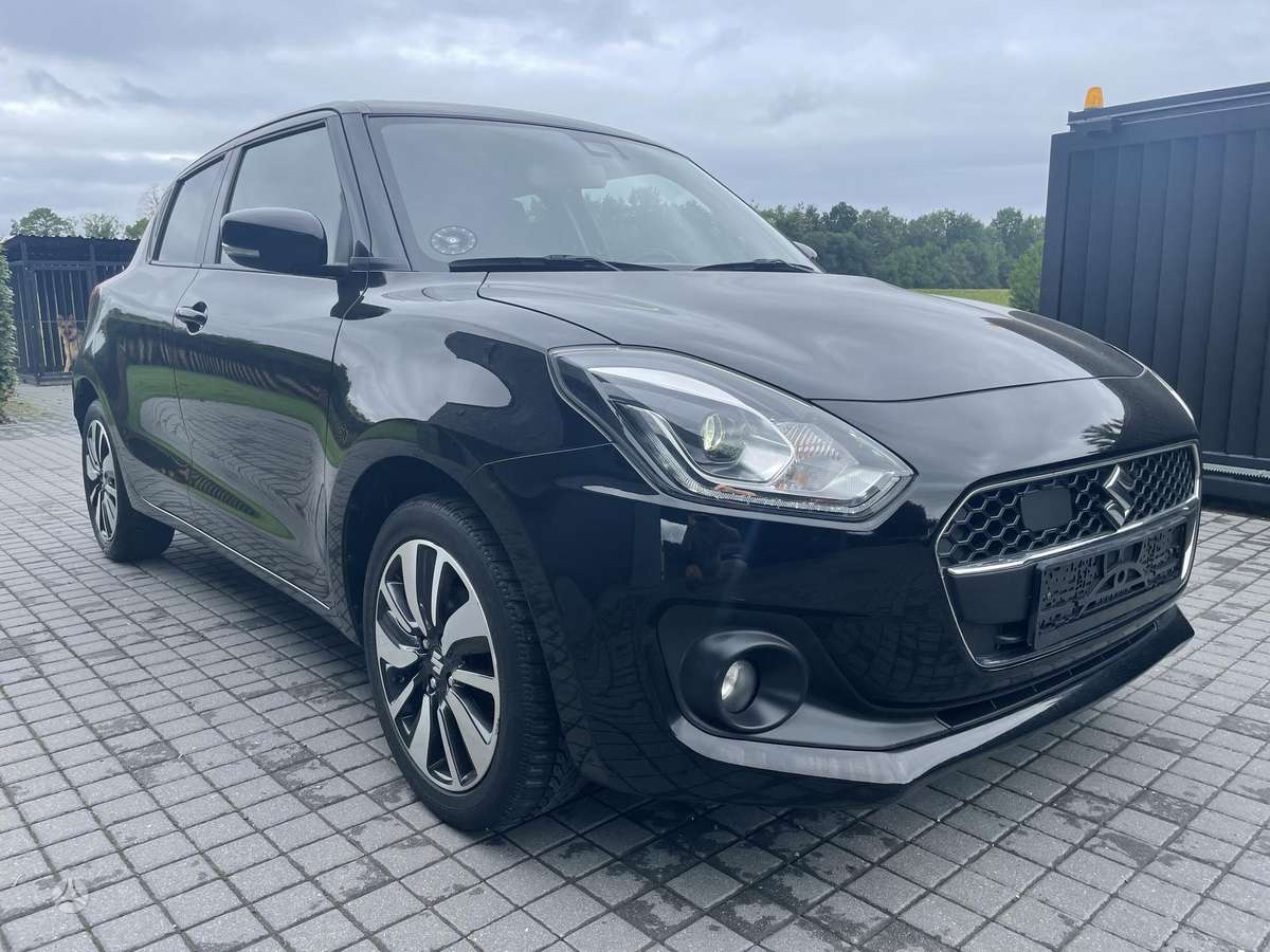 Suzuki Swift - 1