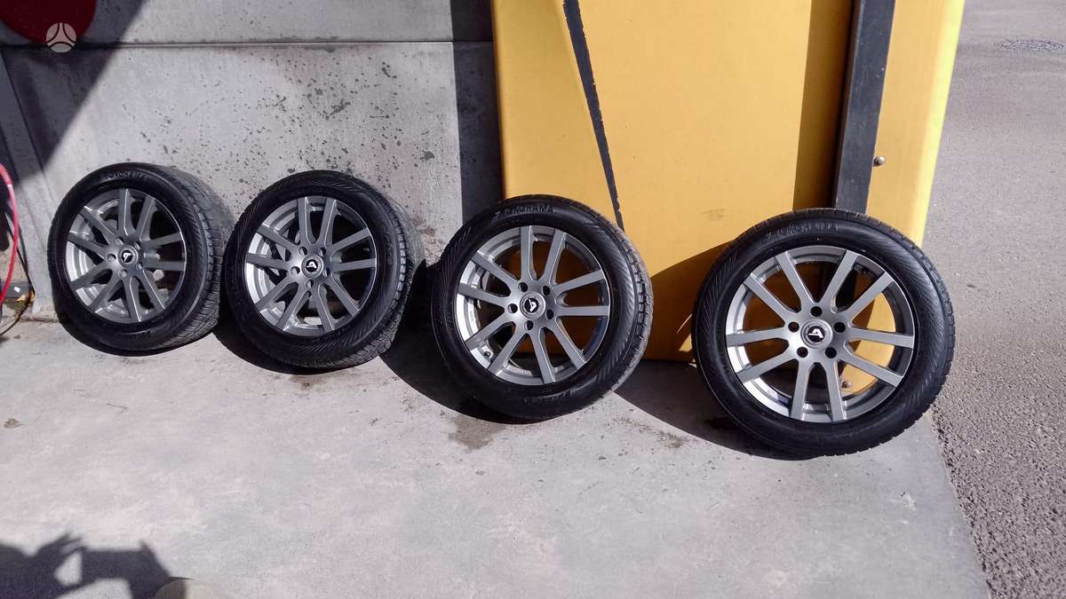 Yokohama, всесезонные 225/55 R17