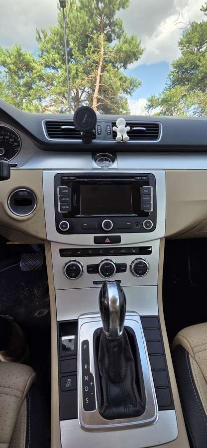 Volkswagen CC - 9