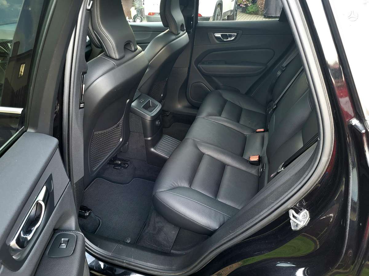 Volvo XC60 - 11