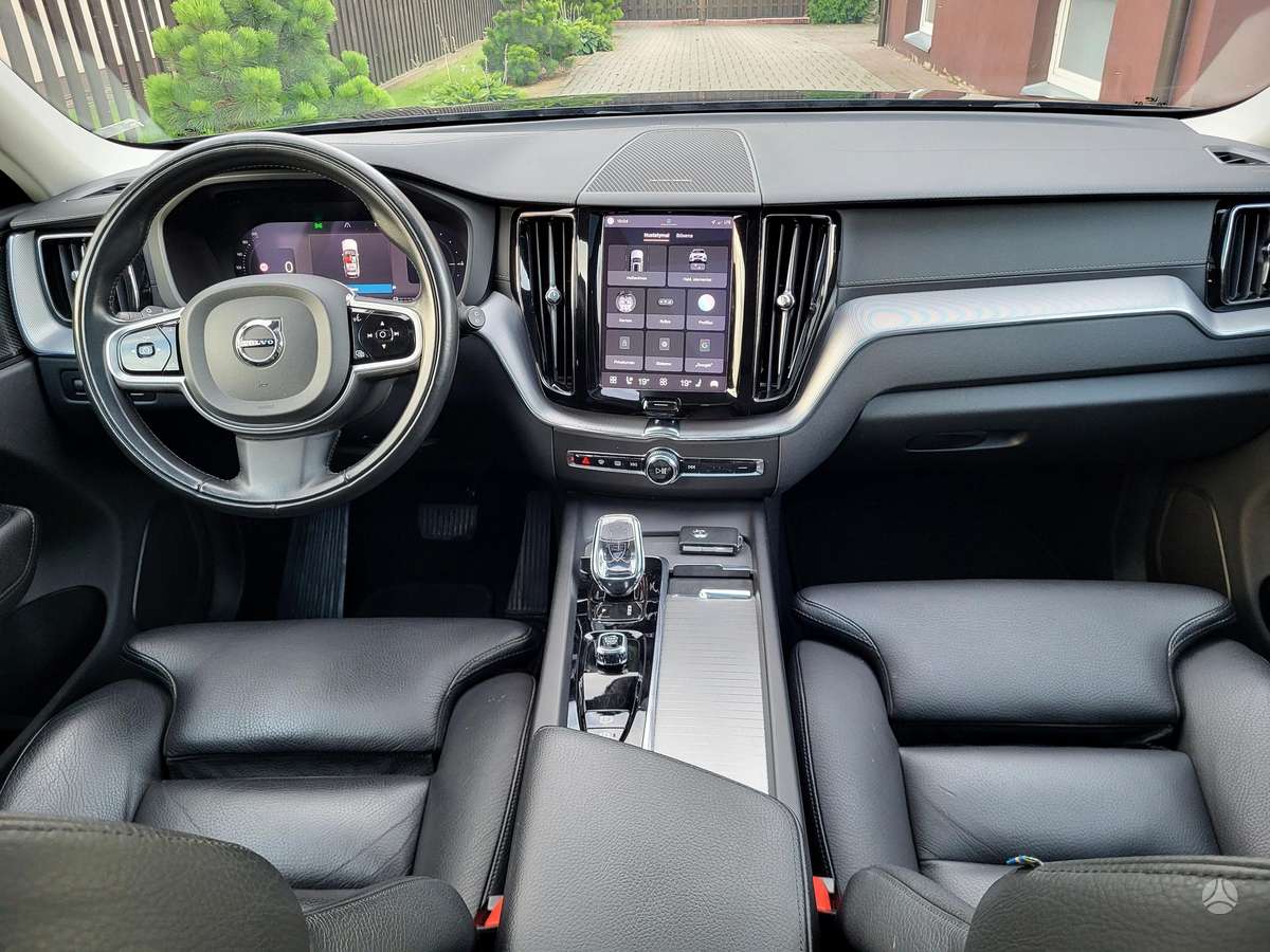 Volvo XC60 - 8