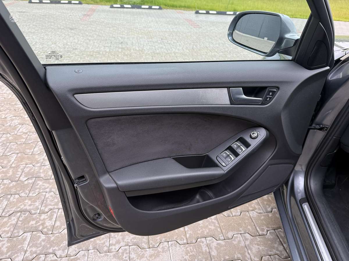 Audi A4, 2.0 l., Универсал