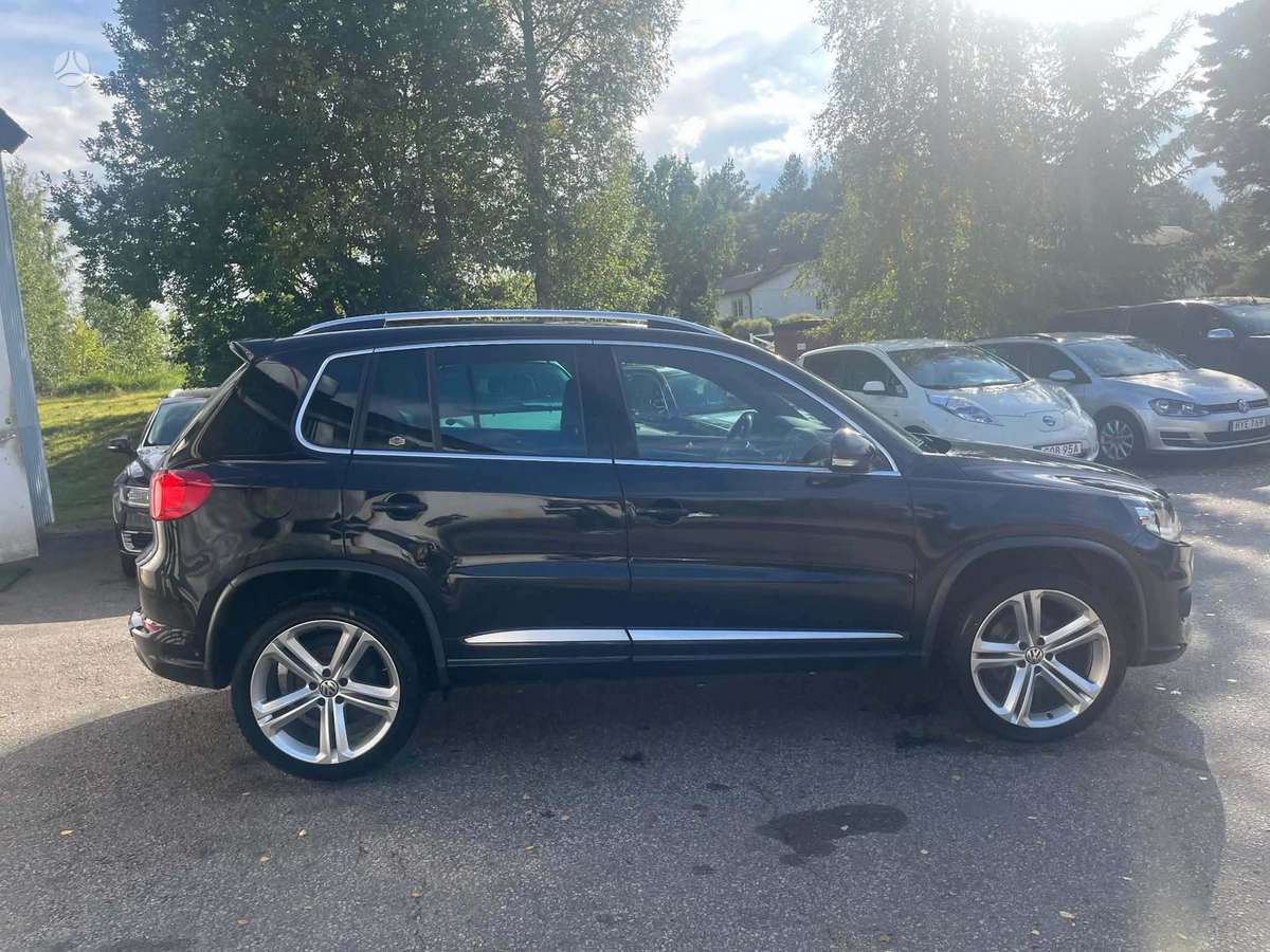 Volkswagen Tiguan - 2