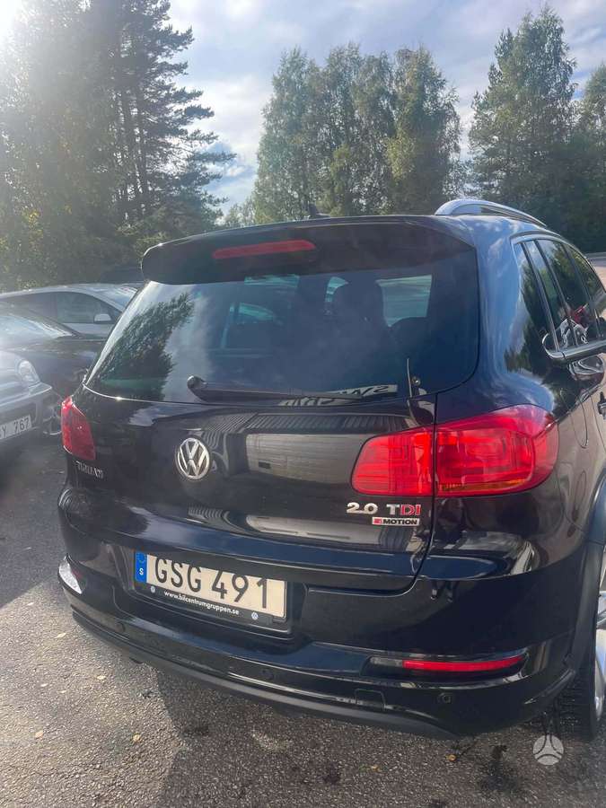 Volkswagen Tiguan - 6