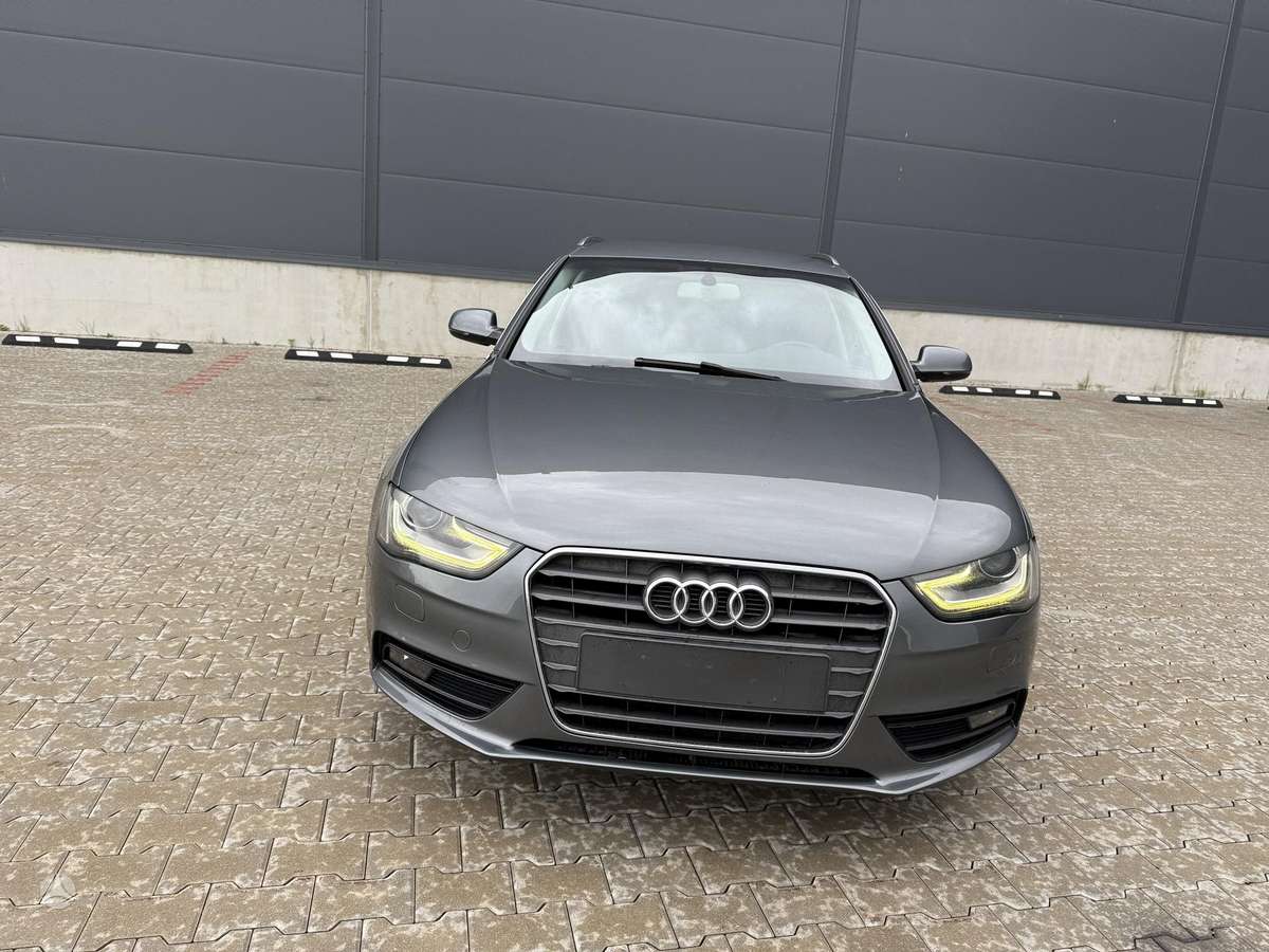 Audi A4, 2.0 l., Универсал