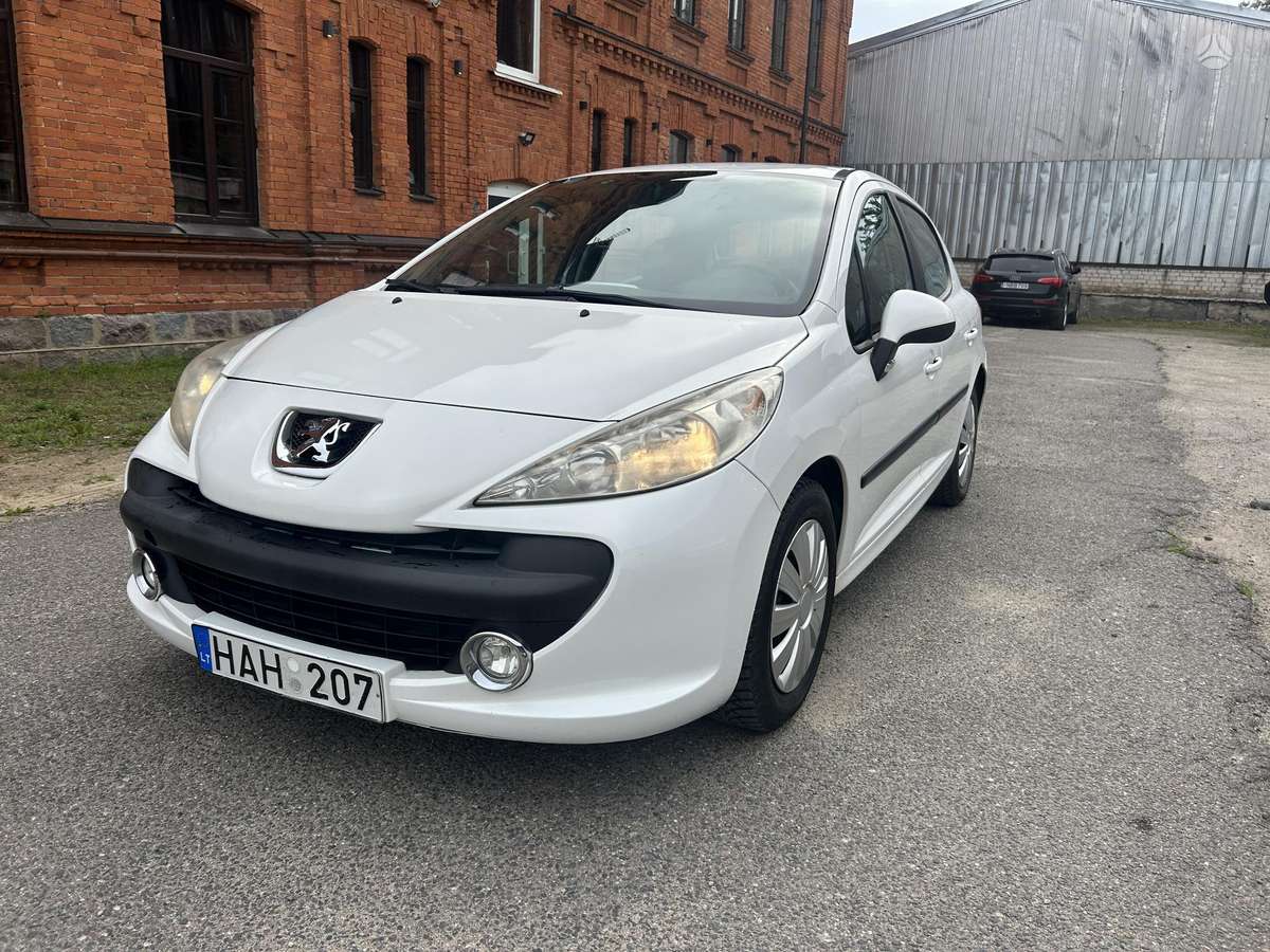 Peugeot 207 - 2