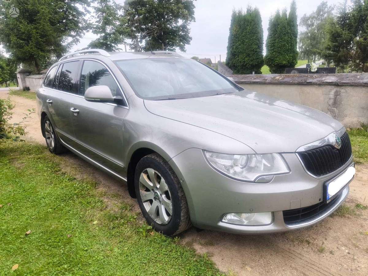 Skoda Superb, 2.0 l., Универсал