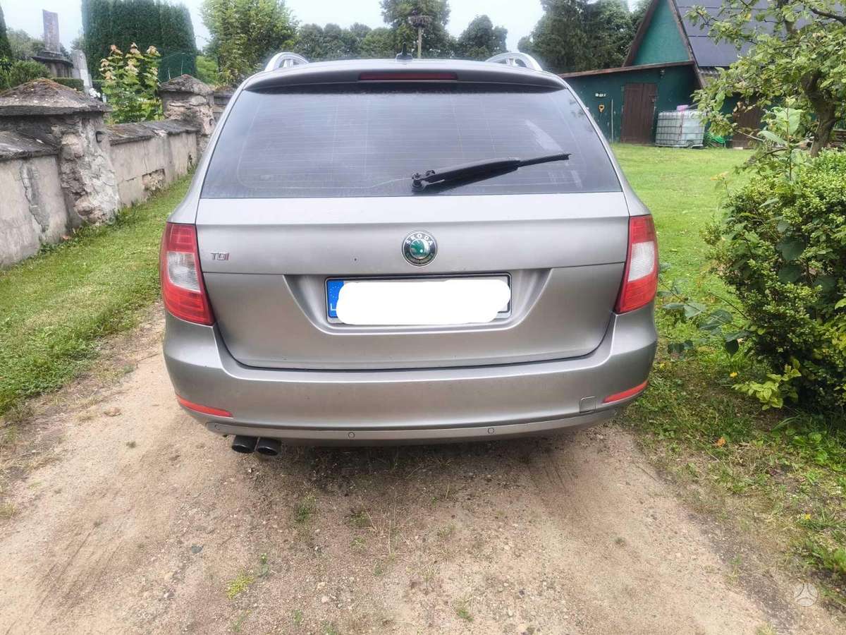 Skoda Superb, 2.0 l., Универсал