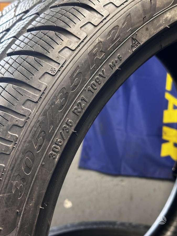 Pirelli, зимние 305/35 R21