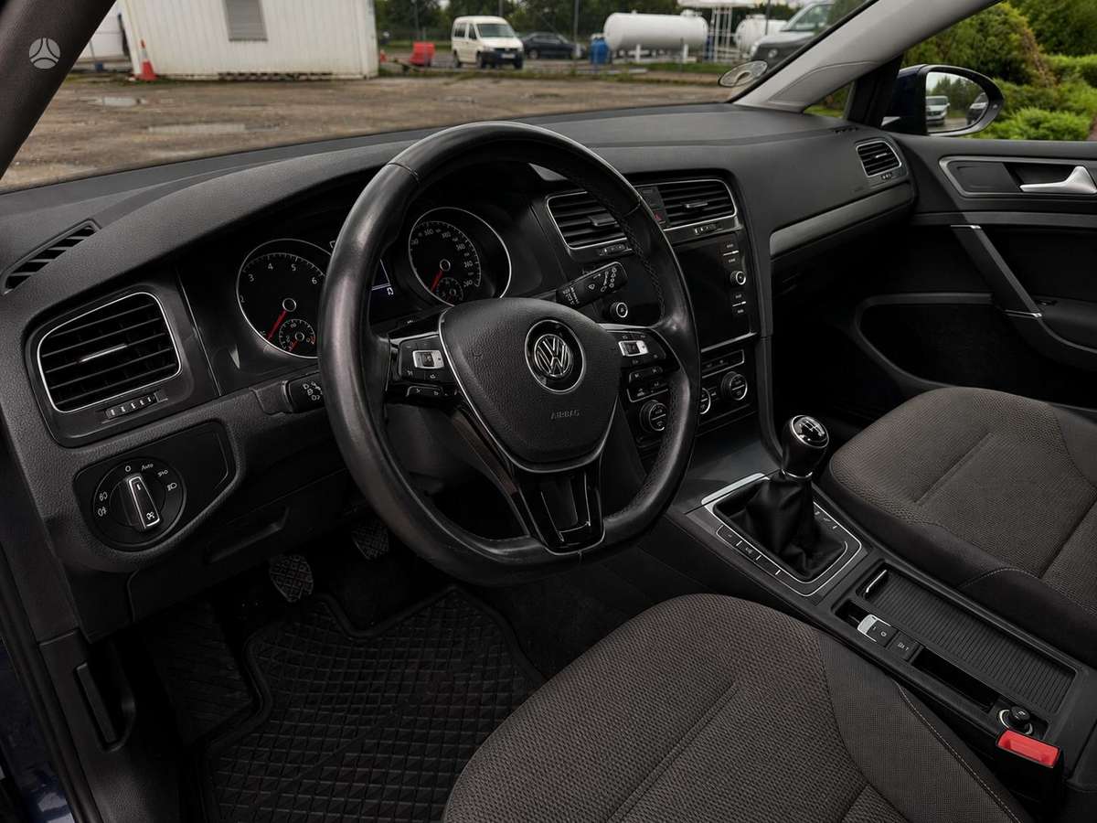 Volkswagen Golf, 1.5 l., Универсал