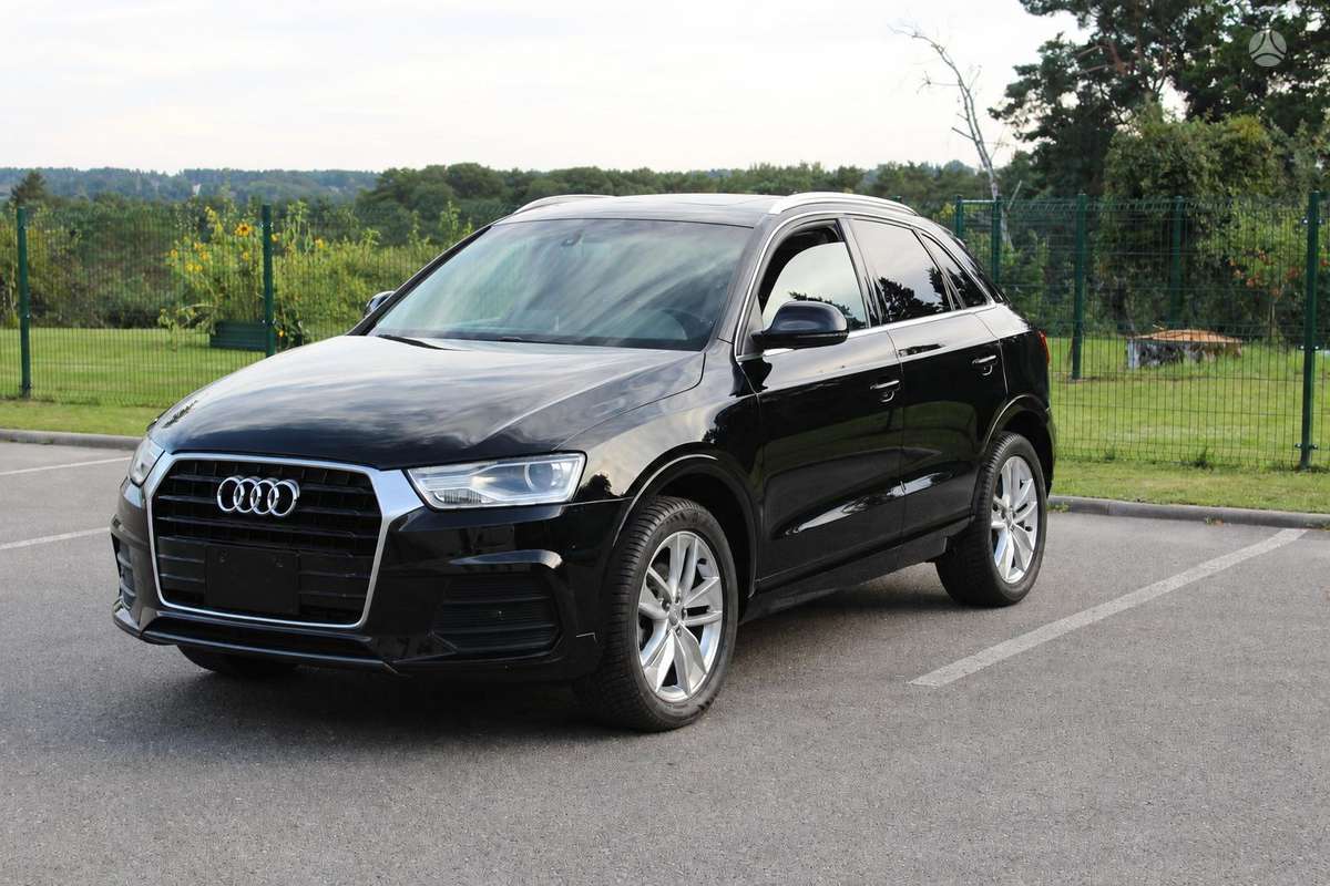 Audi Q3, 2.0 l., Внедорожник / Кроссовер