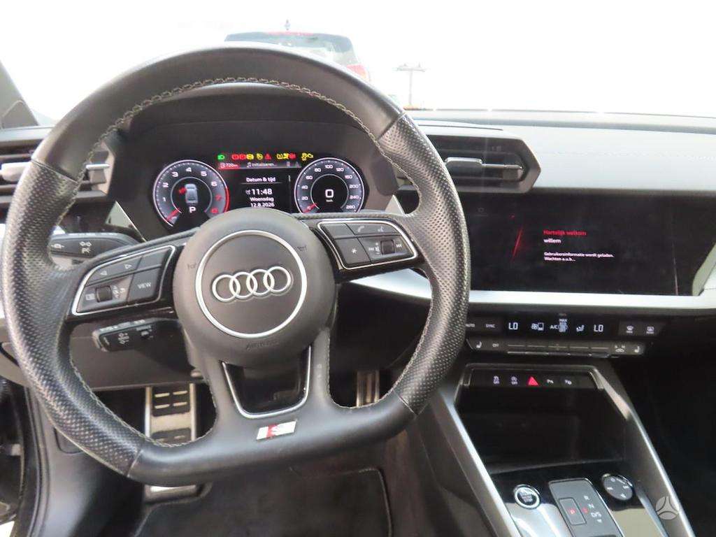 Audi A3, 1.5 l., Седан