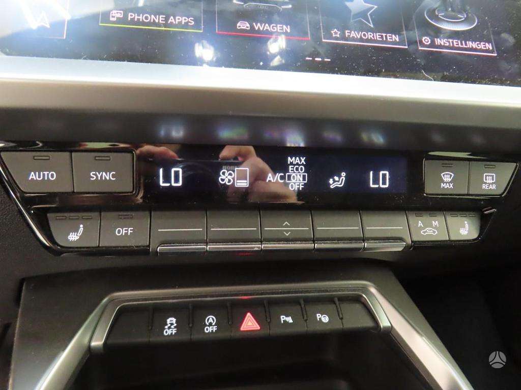 Audi A3, 1.5 l., Седан
