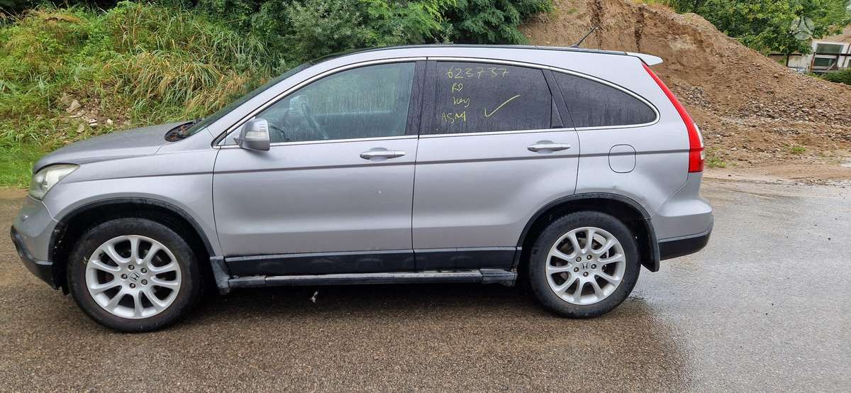 Honda CR-V по частям