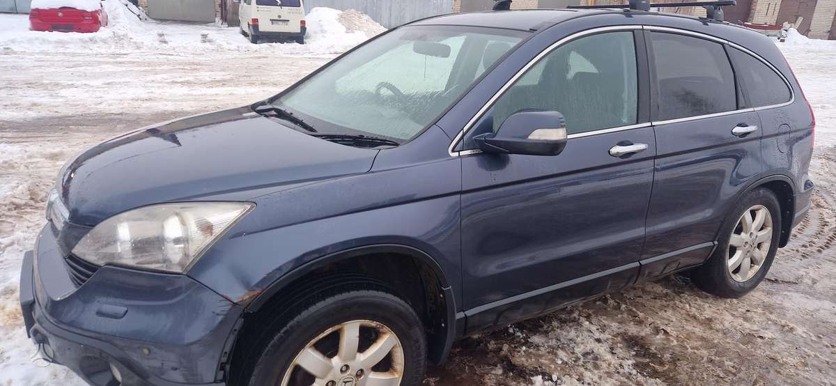 Honda CR-V dalimis