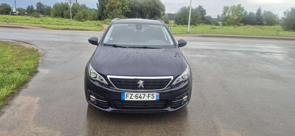 Peugeot 308, 1.2 l., Универсал