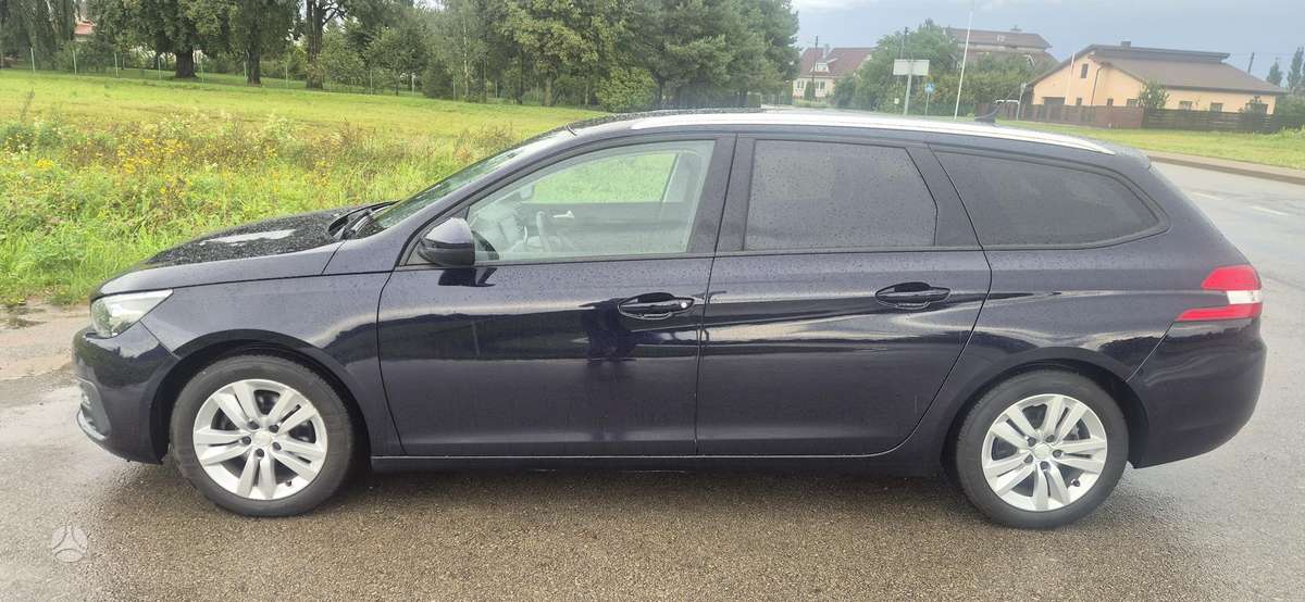 Peugeot 308, 1.2 l., Универсал