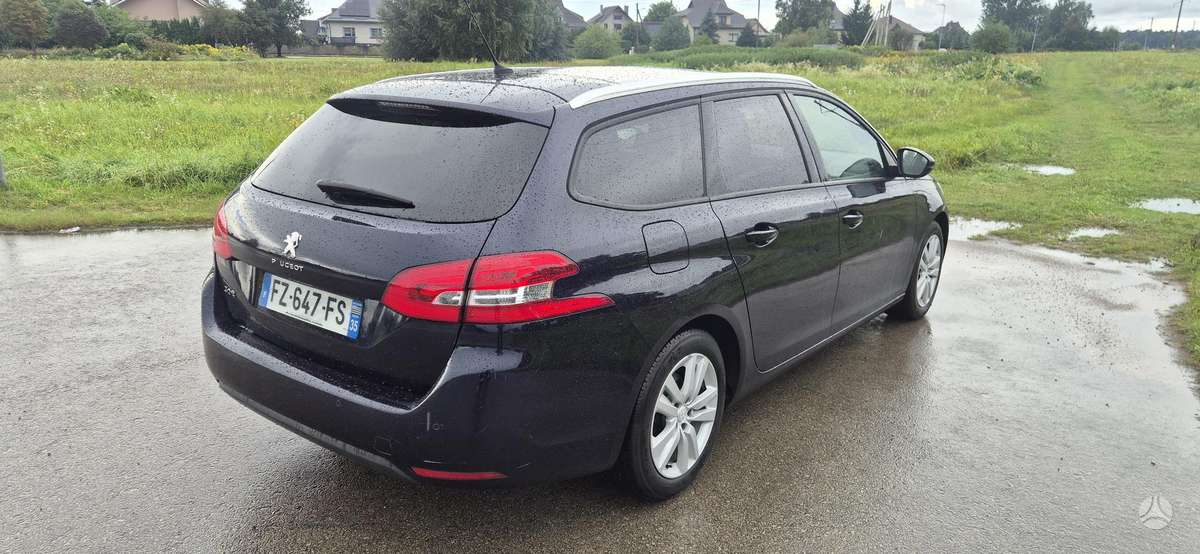 Peugeot 308, 1.2 l., Универсал