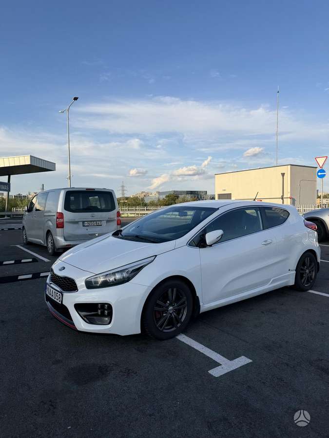 Kia Ceed, 1.6 l., coupe