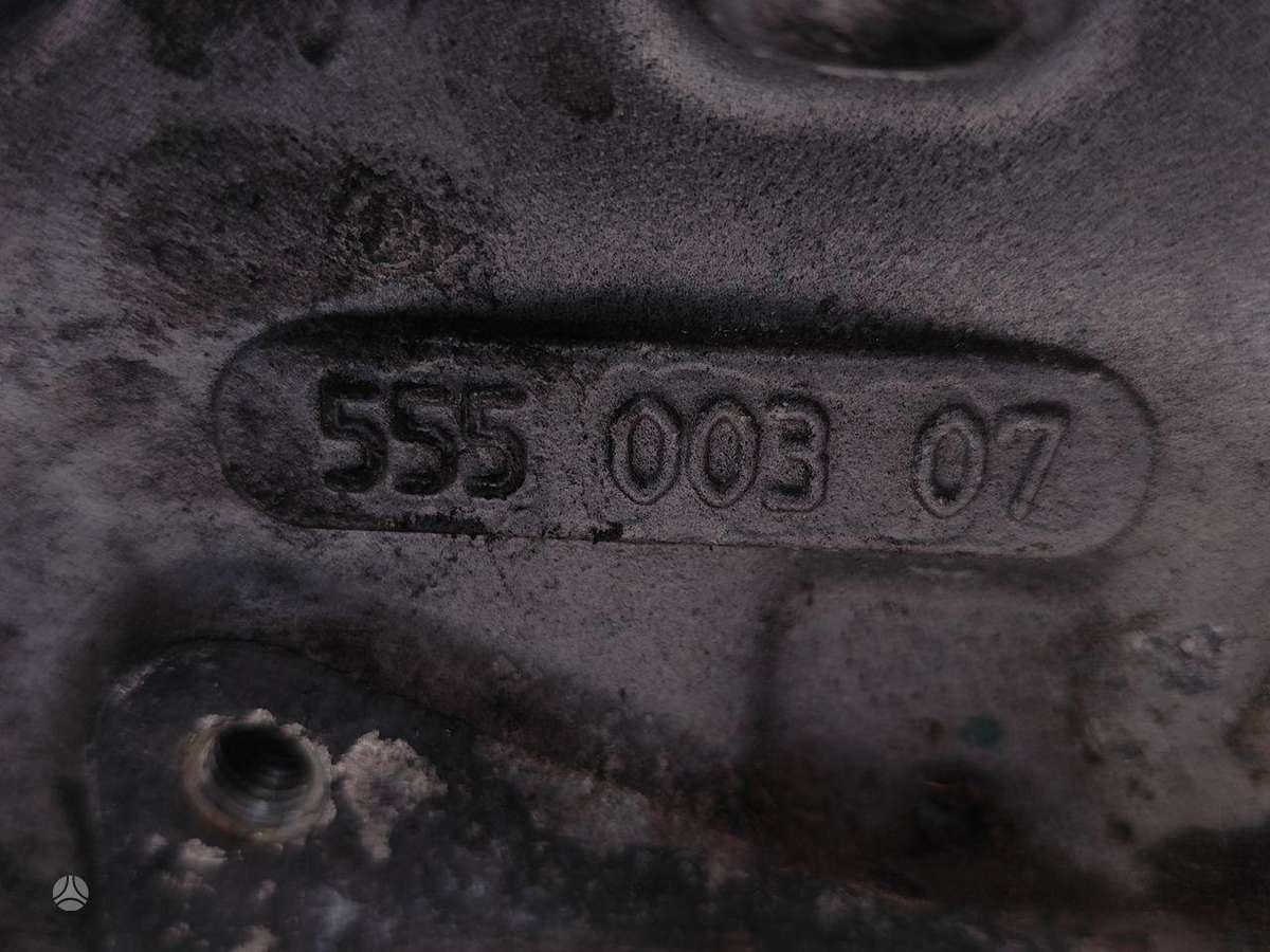 Opel Insignia, 55500307, cylinder head
